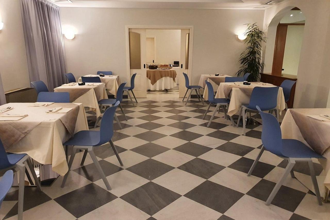 Hotel Azzano Decimo Exteriér fotografie
